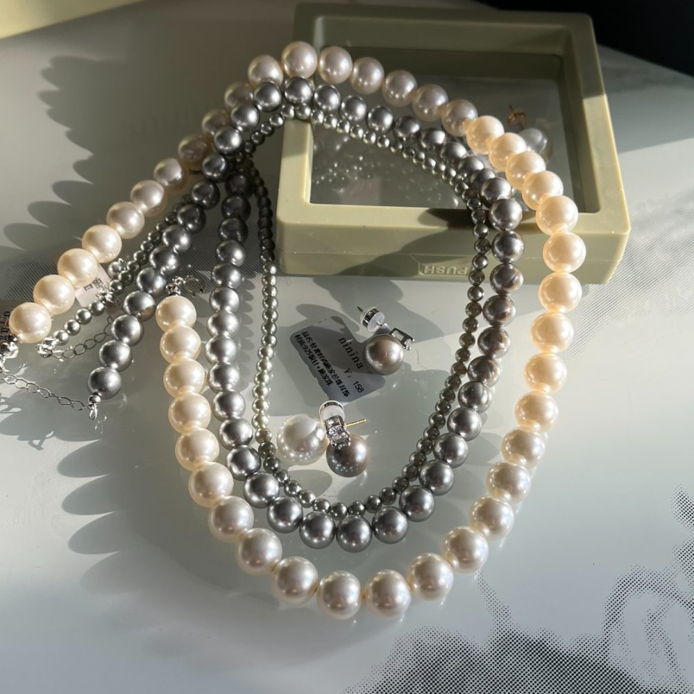 Freshwater pearl necklace - Picture 4 of 4
